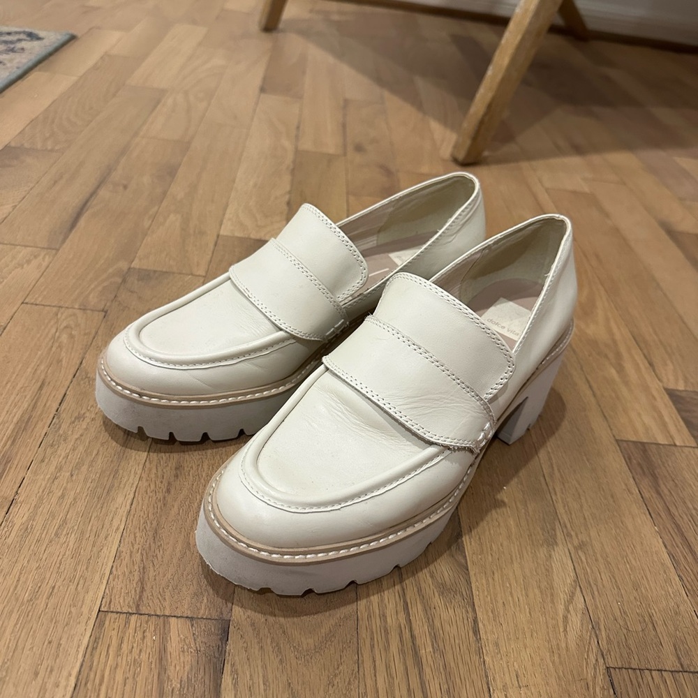 Cleaning out my closet and selling these Dolce Vita loafers!